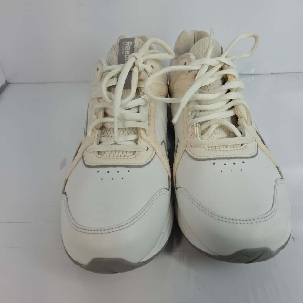 Reebok Walking Shoes White Size 8.5